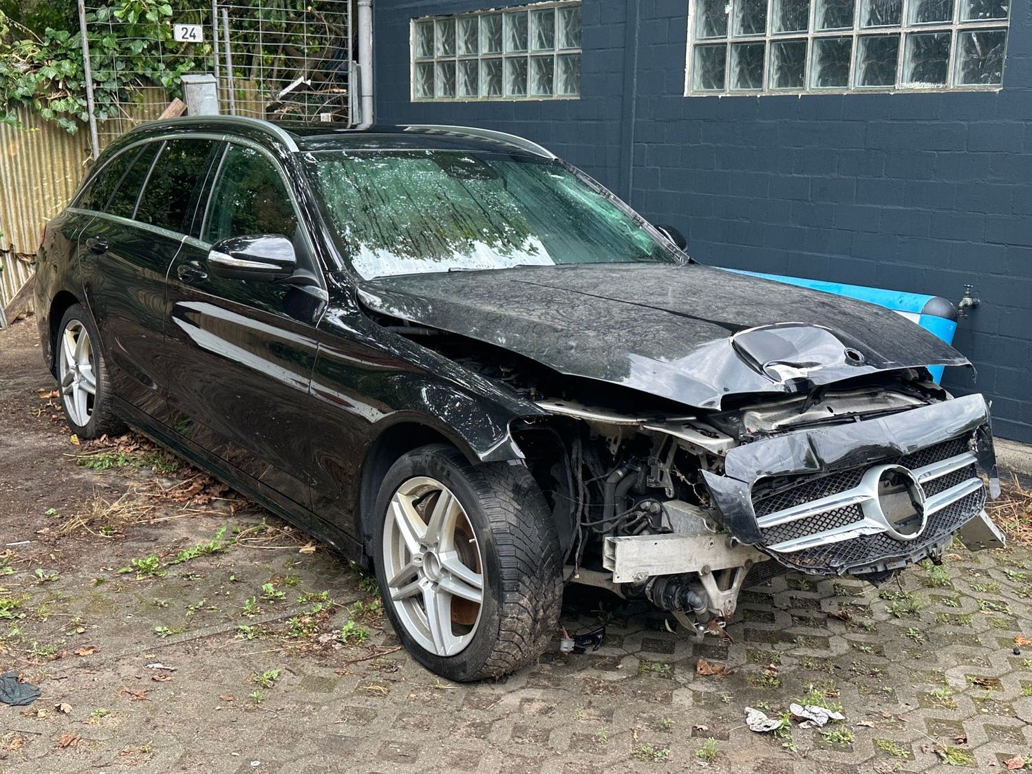 C 250 d BlueTec TModel AMG Panorama-Navi-Led-Agi